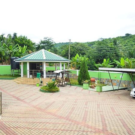 3A'S Guest House Akosombo Eksteriør billede
