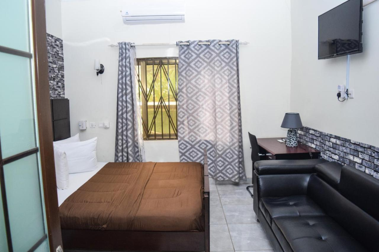 3A'S Guest House Akosombo Eksteriør billede